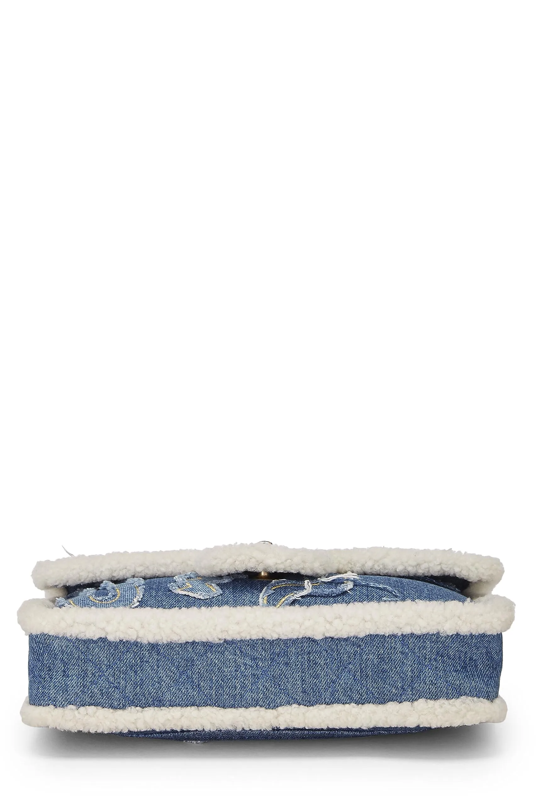Chanel,  Paris-Egypt Blue Denim & Shearling Hieroglyph Flap Medium, Blue
