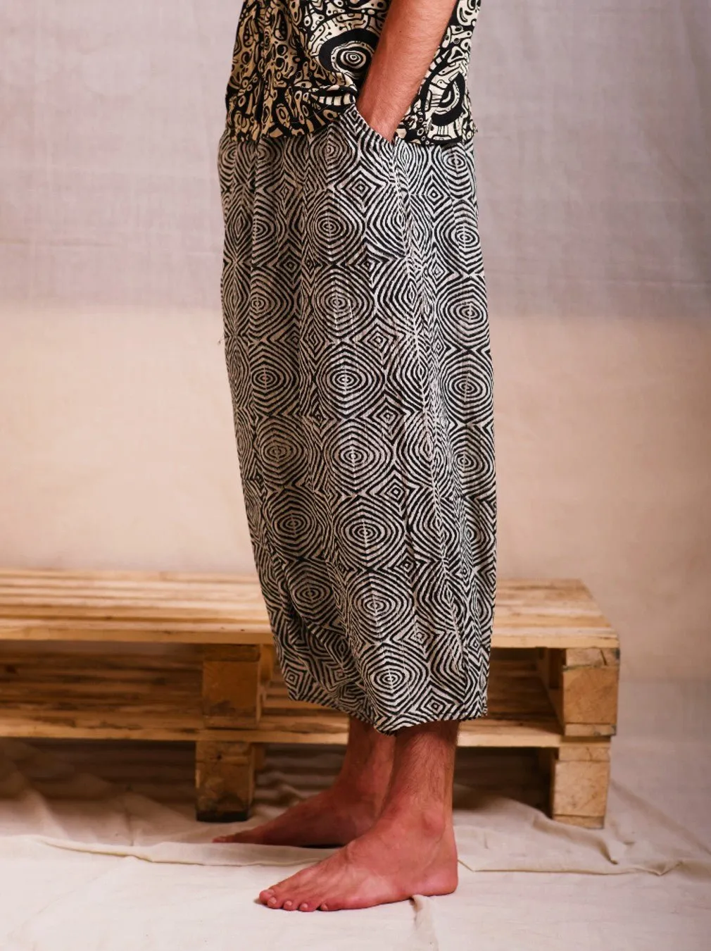 Labyrinth harem pants