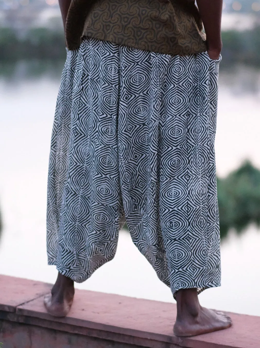 Labyrinth harem pants
