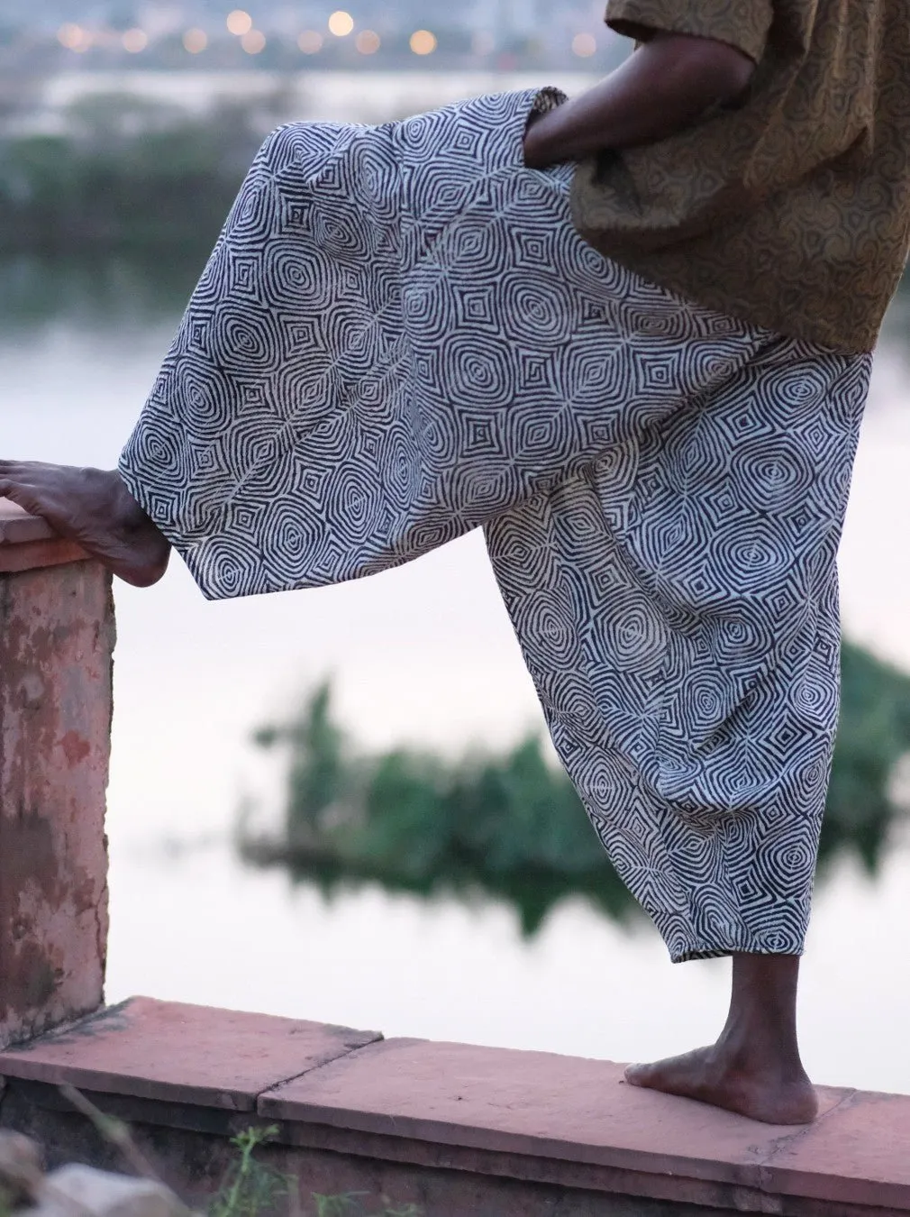 Labyrinth harem pants