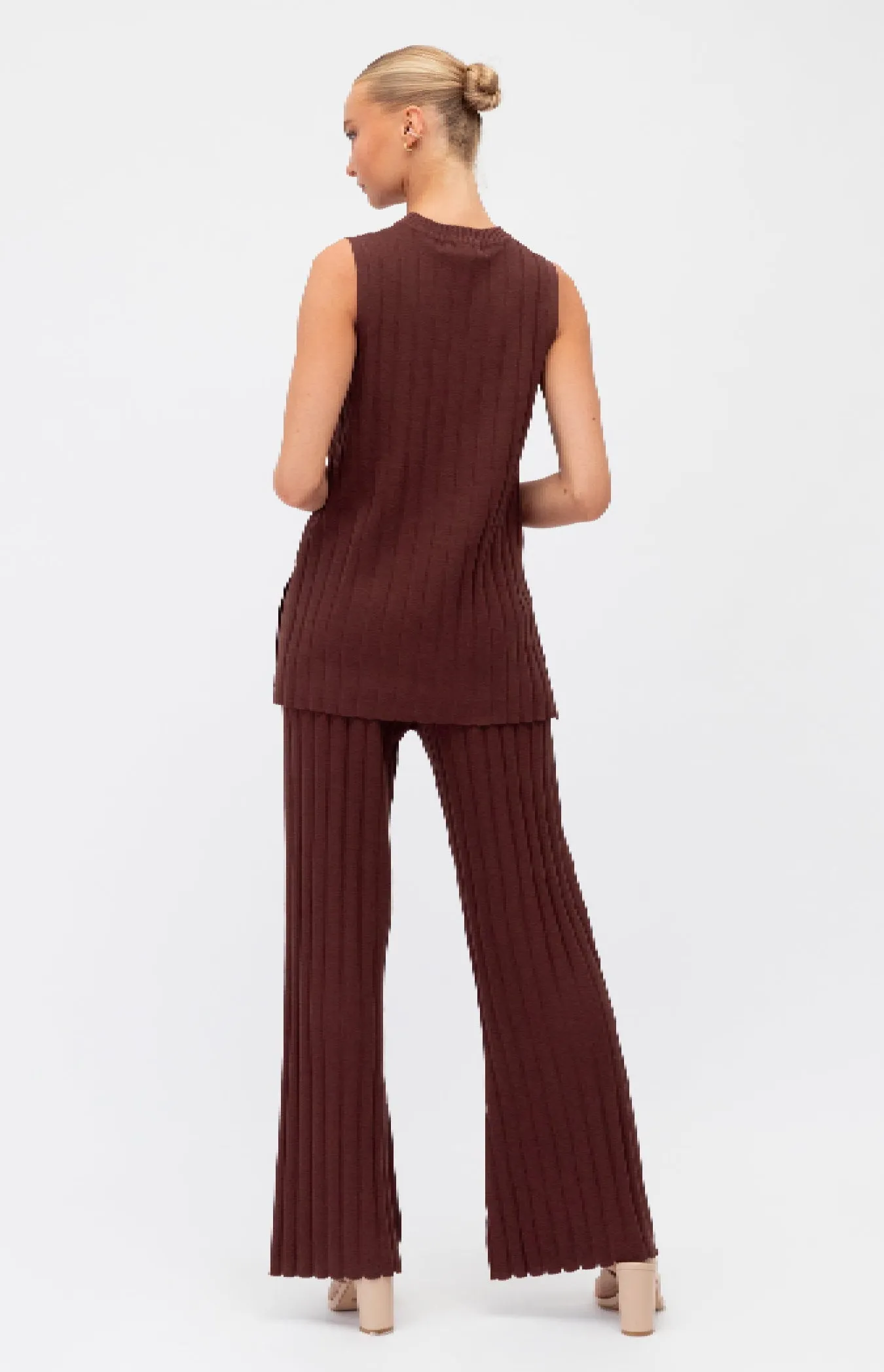 Meredith Sleeveless Top & Pants (Knit Set) - Chocolate