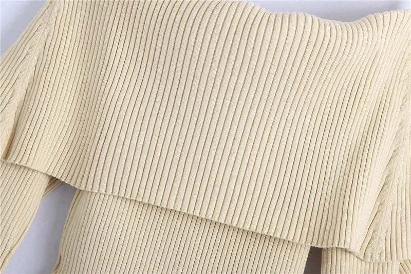 SHOULDERS KNIT SWEATER