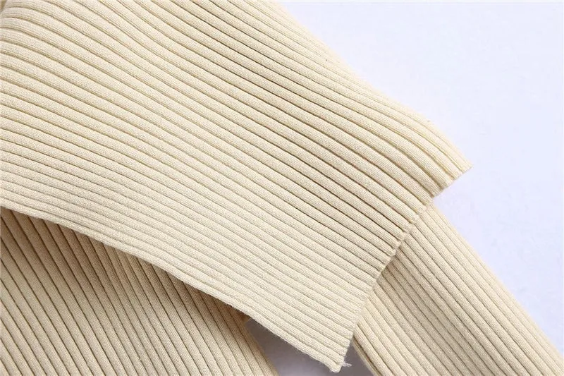 SHOULDERS KNIT SWEATER